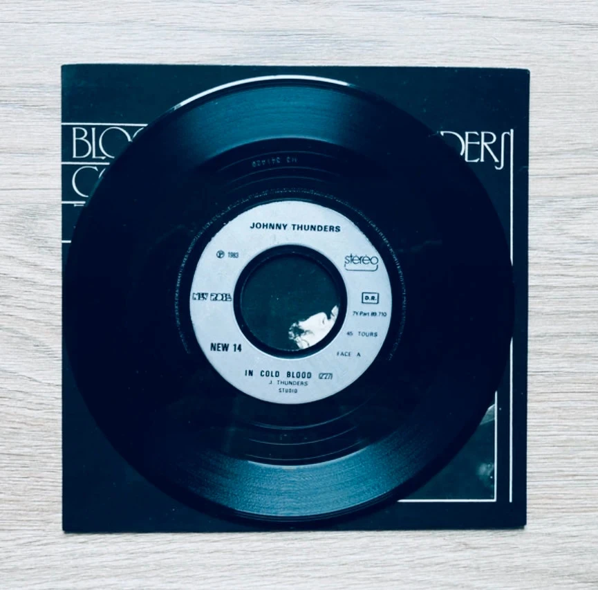 Disco de vinil 45t Johnny Thunders In cold blood. – photo 2